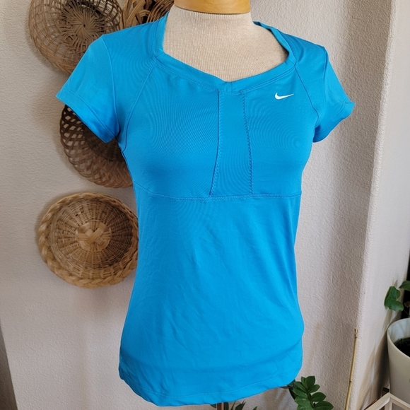 Nike Tops - Nike Dri Fit